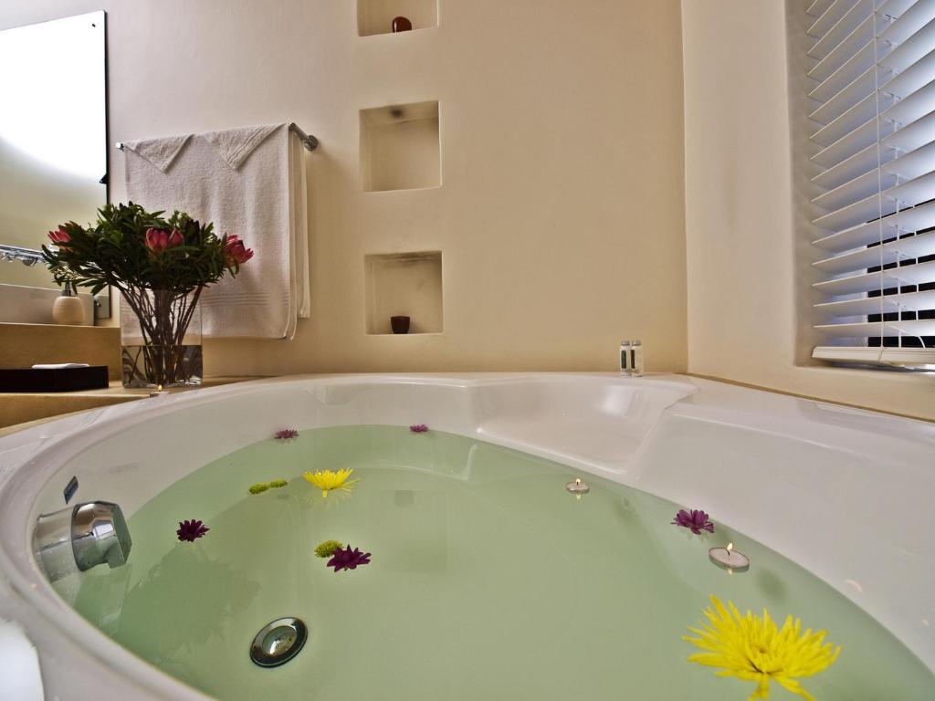 Lodge On The Lake And Wellness Spa Wildernis Habitación foto
